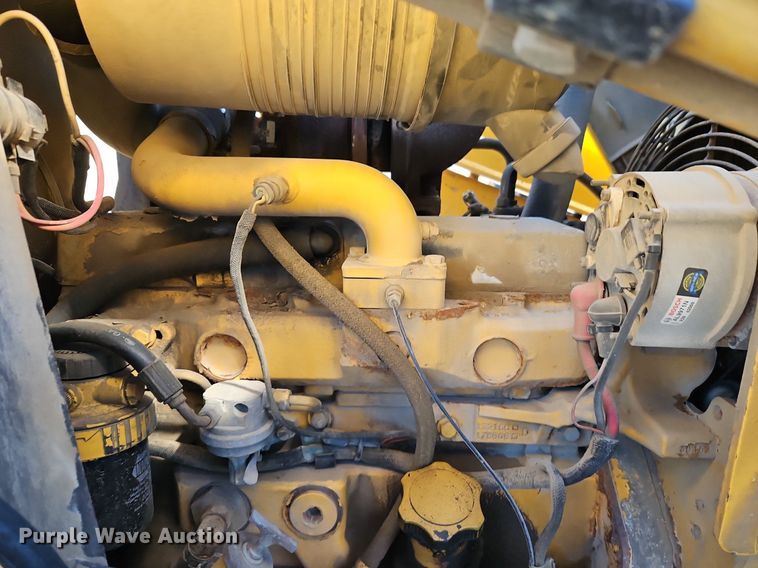 image for item OJ9502 2003 John Deere 310G backhoe