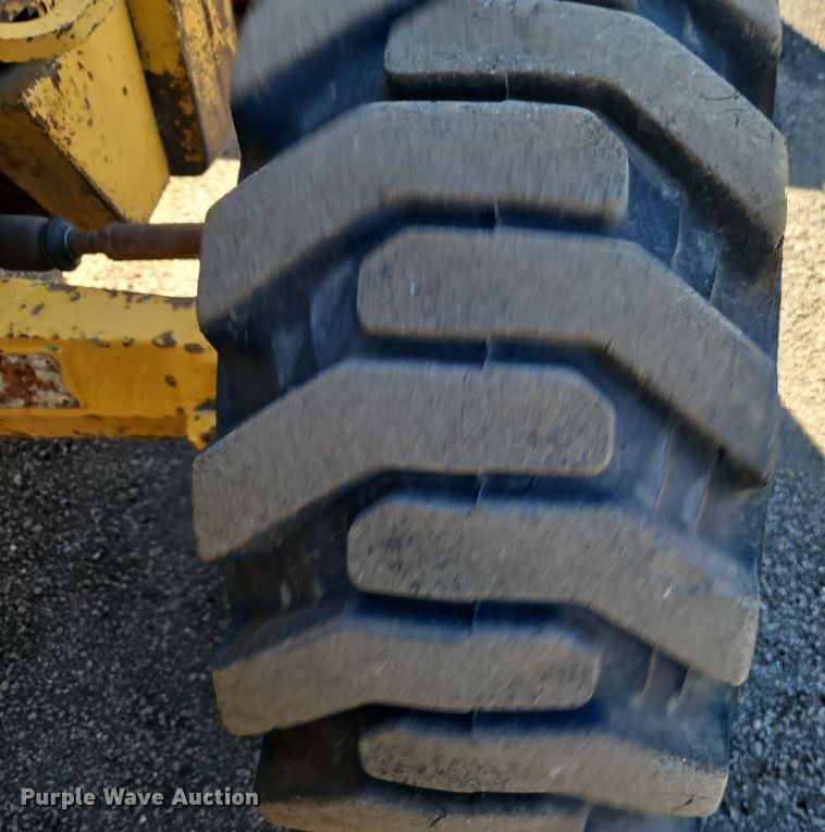 image for item OJ9502 2003 John Deere 310G backhoe