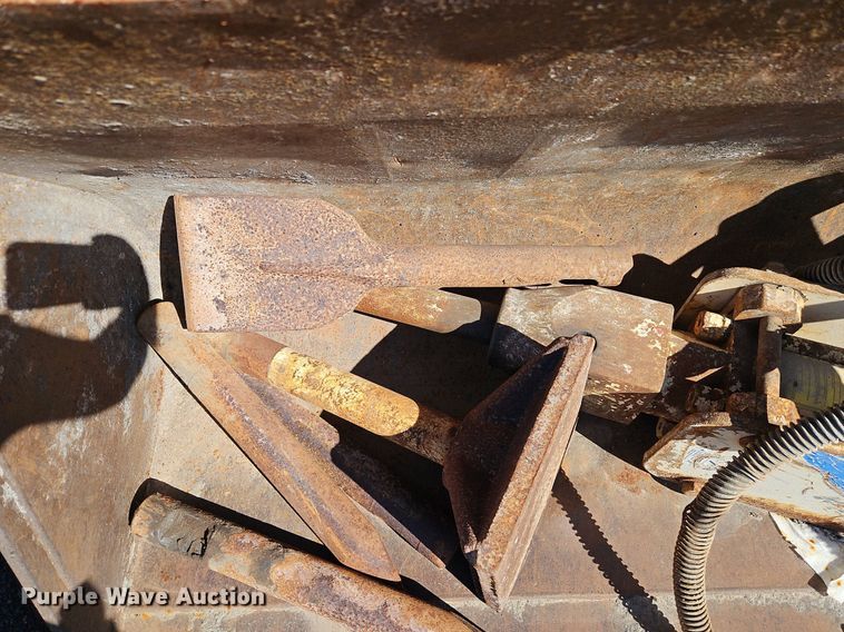 image for item OJ9502 2003 John Deere 310G backhoe