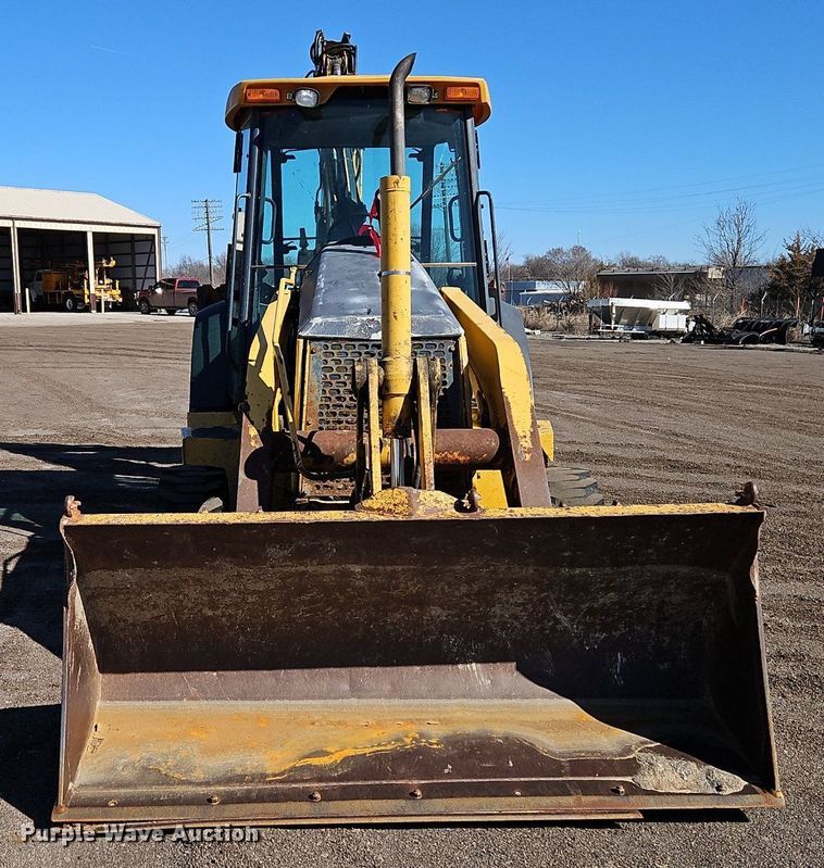 image for item OJ9503 2003 John Deere 310G backhoe