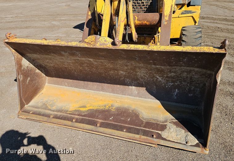 image for item OJ9503 2003 John Deere 310G backhoe