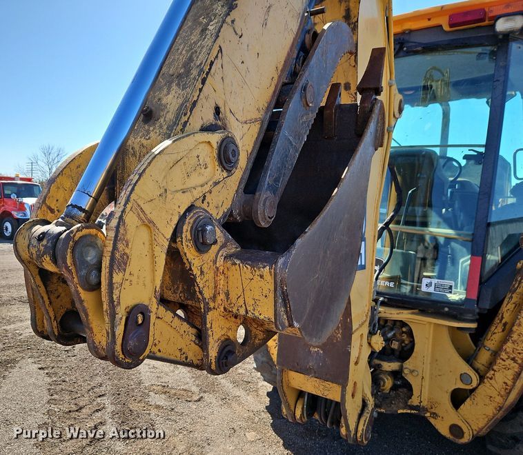 image for item OJ9503 2003 John Deere 310G backhoe