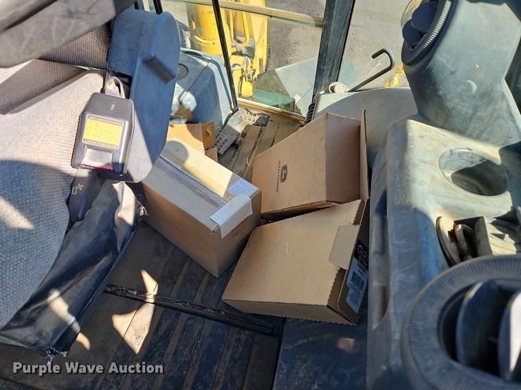 image for item OJ9503 2003 John Deere 310G backhoe