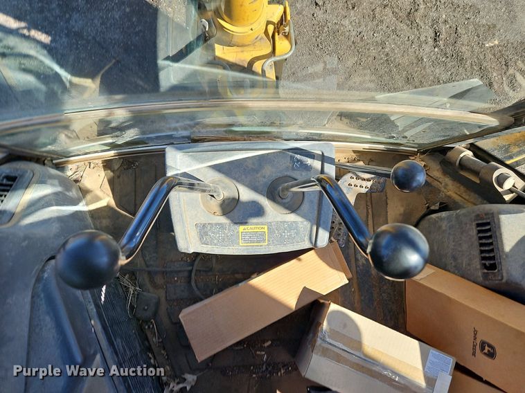 image for item OJ9503 2003 John Deere 310G backhoe