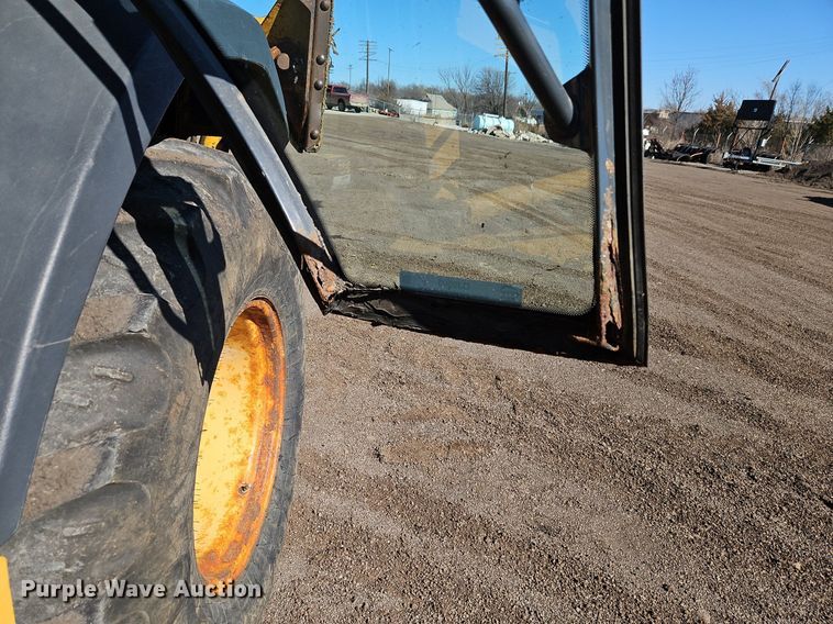 image for item OJ9503 2003 John Deere 310G backhoe