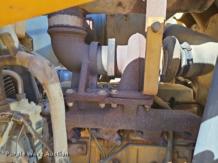 image for item OJ9503 2003 John Deere 310G backhoe