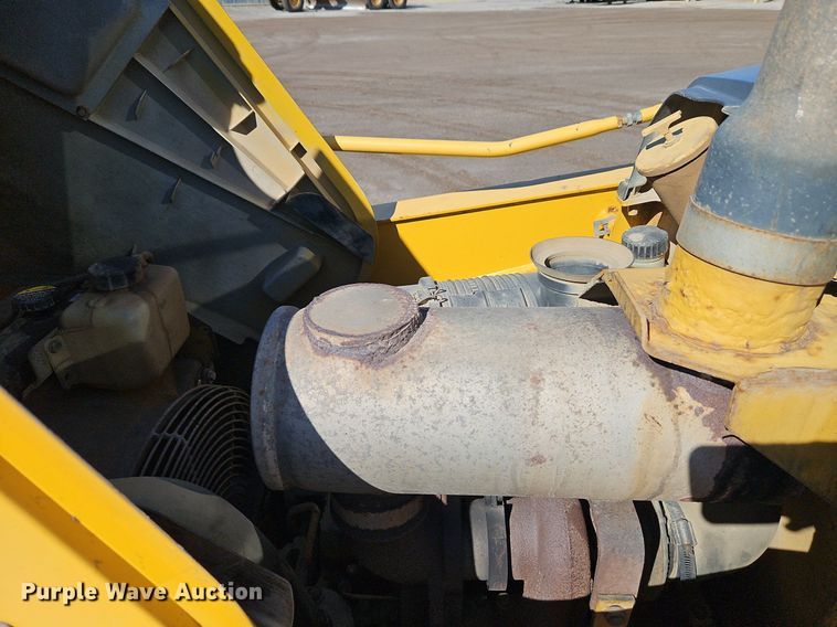 image for item OJ9503 2003 John Deere 310G backhoe