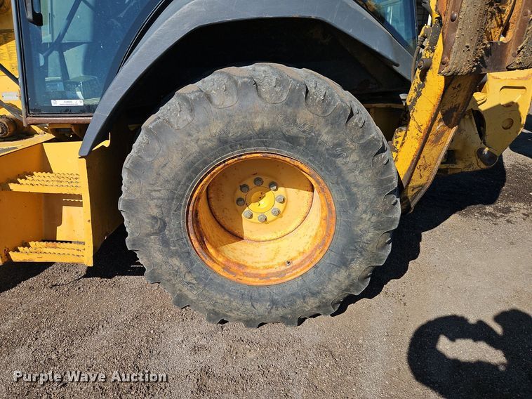 image for item OJ9503 2003 John Deere 310G backhoe