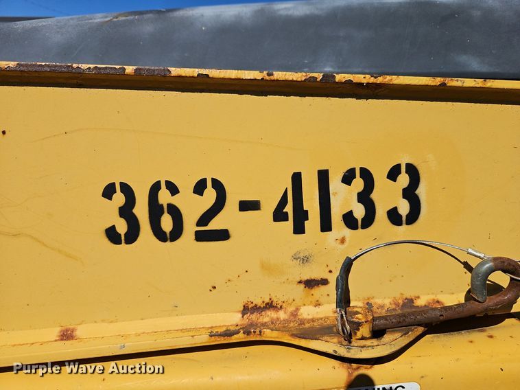 image for item OJ9503 2003 John Deere 310G backhoe