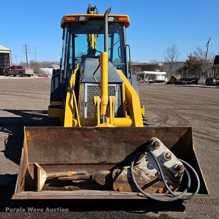 image for item OJ9504 2003 John Deere 310G backhoe