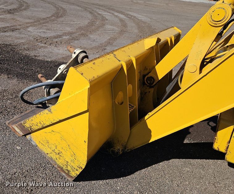 image for item OJ9504 2003 John Deere 310G backhoe