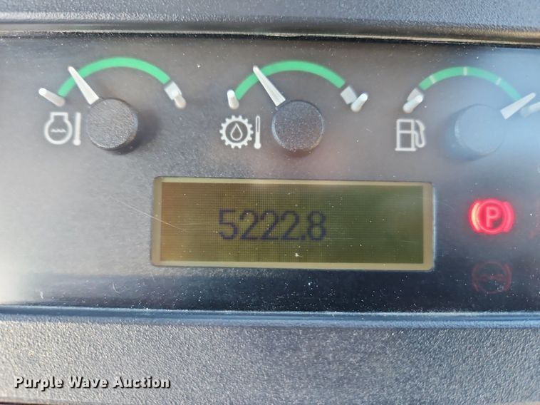 image for item OJ9504 2003 John Deere 310G backhoe