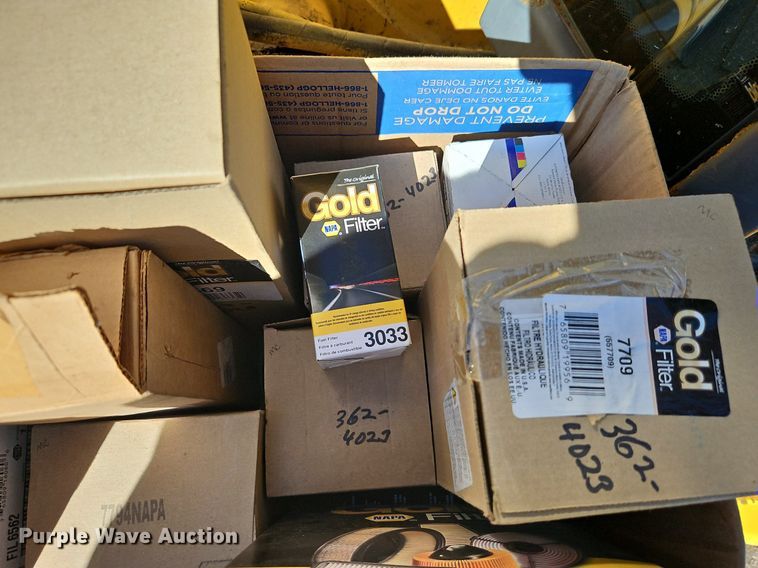 image for item OJ9504 2003 John Deere 310G backhoe