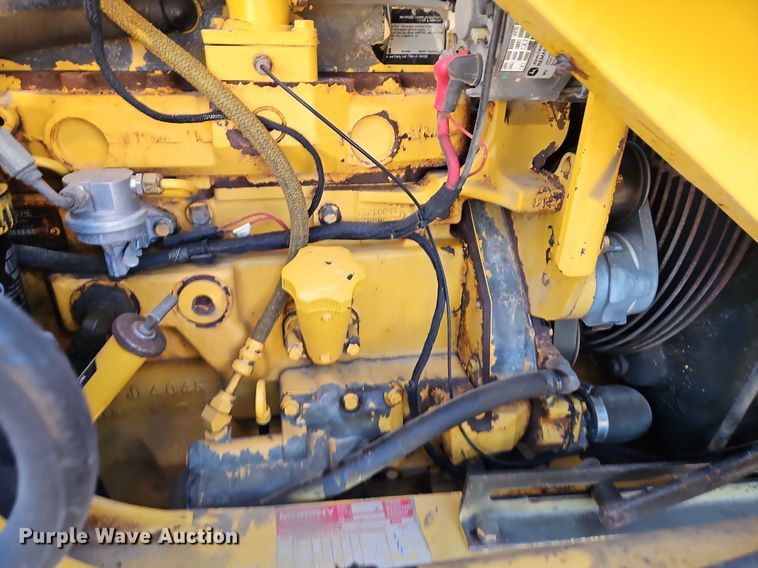 image for item OJ9504 2003 John Deere 310G backhoe