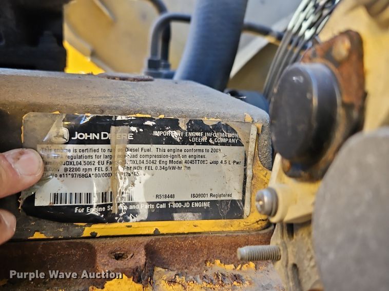 image for item OJ9504 2003 John Deere 310G backhoe