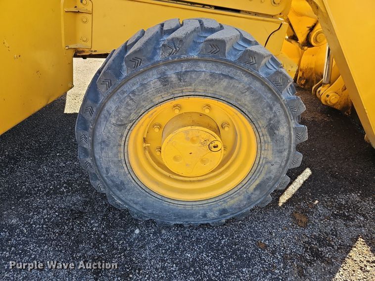 image for item OJ9504 2003 John Deere 310G backhoe