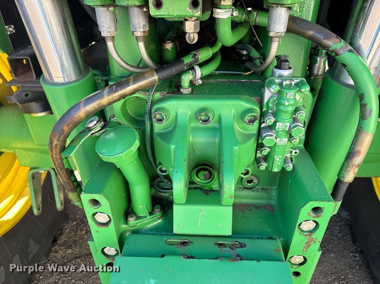 image for item OJ9505 2007 John Deere 6415 tractor