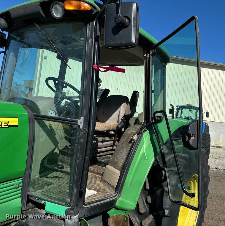 image for item OJ9505 2007 John Deere 6415 tractor