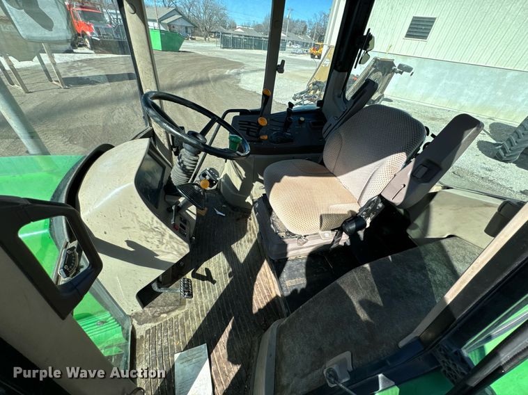 image for item OJ9505 2007 John Deere 6415 tractor