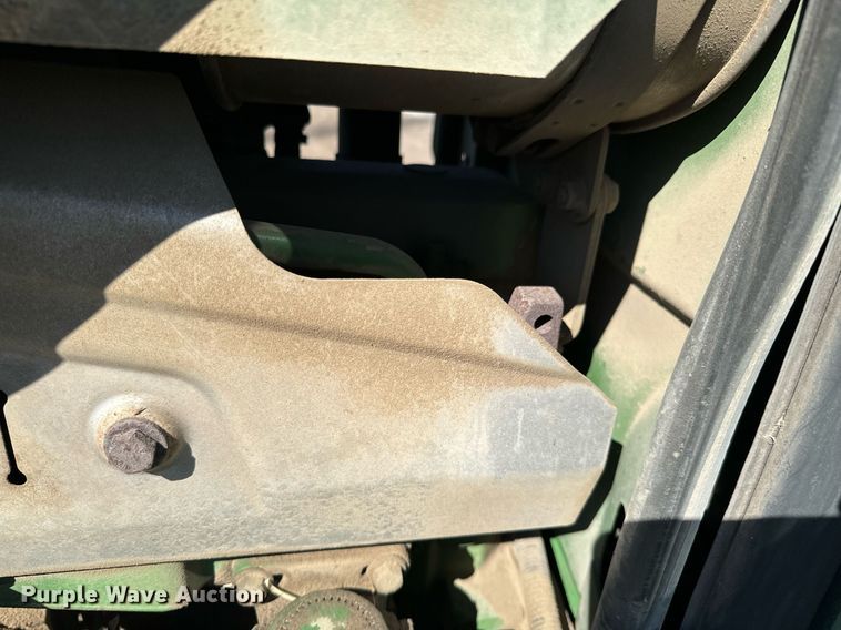 image for item OJ9505 2007 John Deere 6415 tractor