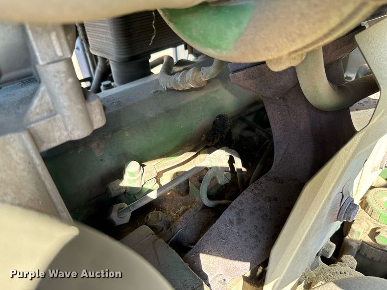 image for item OJ9505 2007 John Deere 6415 tractor