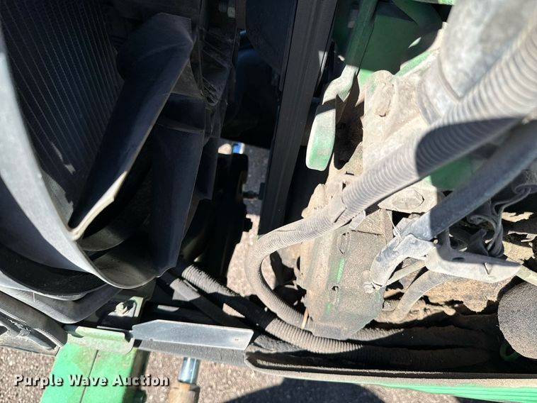 image for item OJ9505 2007 John Deere 6415 tractor