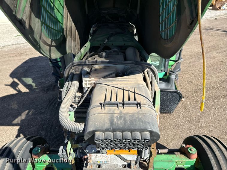image for item OJ9505 2007 John Deere 6415 tractor