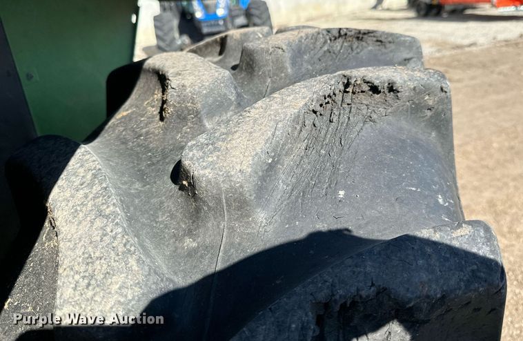 image for item OJ9505 2007 John Deere 6415 tractor