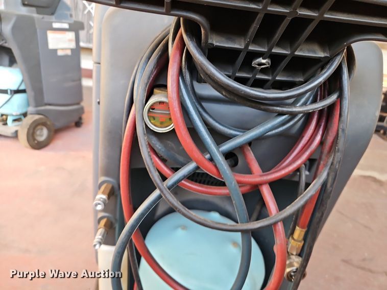 image for item OJ9511 Robinair Cooltech 34788 refrigerant recovery recycling machine