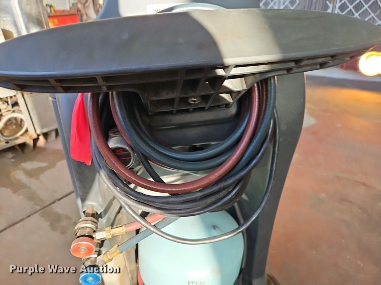 image for item OJ9512 Robinair Cooltech 34788 refrigerant recovery recycling machine 