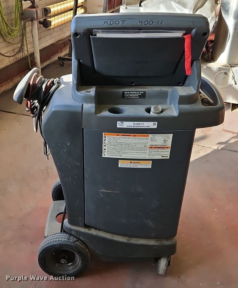 image for item OJ9513 Robinair Cooltech 34788 refrigerant recovery recycling machine