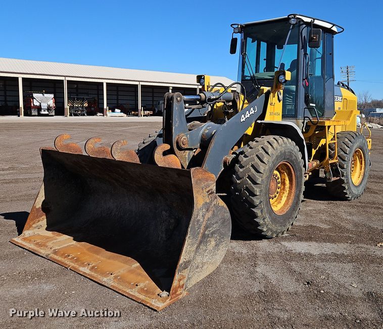 image for item OJ9515 2005 John Deere 444J wheel loader