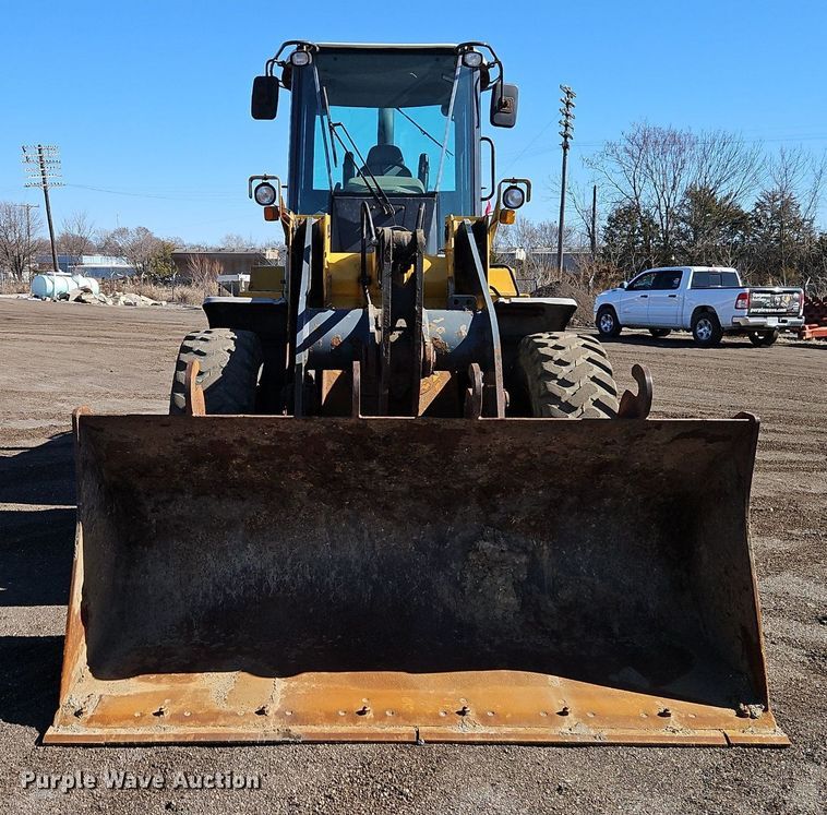image for item OJ9515 2005 John Deere 444J wheel loader