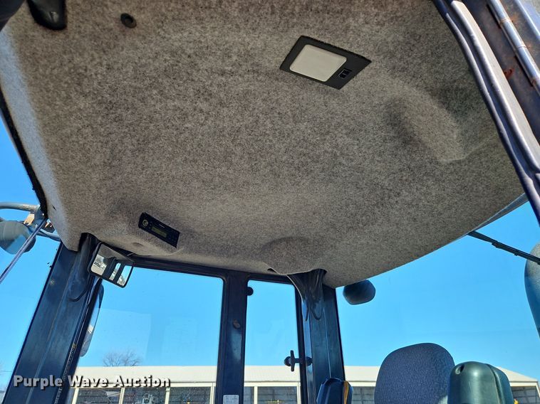 image for item OJ9515 2005 John Deere 444J wheel loader