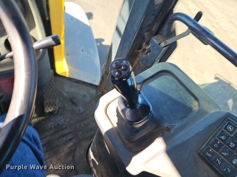 image for item OJ9515 2005 John Deere 444J wheel loader