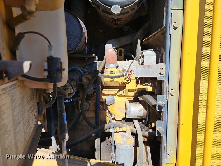 image for item OJ9515 2005 John Deere 444J wheel loader