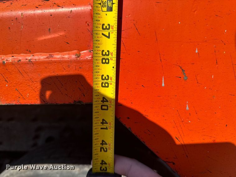 image for item OJ9516 2005 International 7400 dump truck