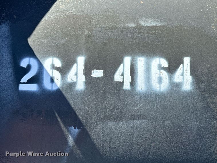 image for item OJ9516 2005 International 7400 dump truck