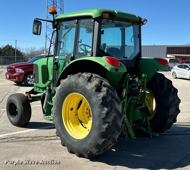 image for item OJ9517 2007 John Deere 6415 tractor