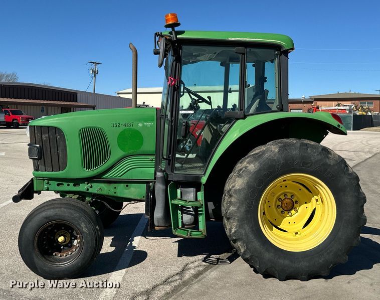 image for item OJ9517 2007 John Deere 6415 tractor