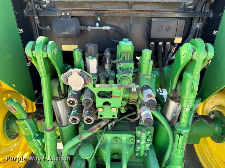 image for item OJ9517 2007 John Deere 6415 tractor
