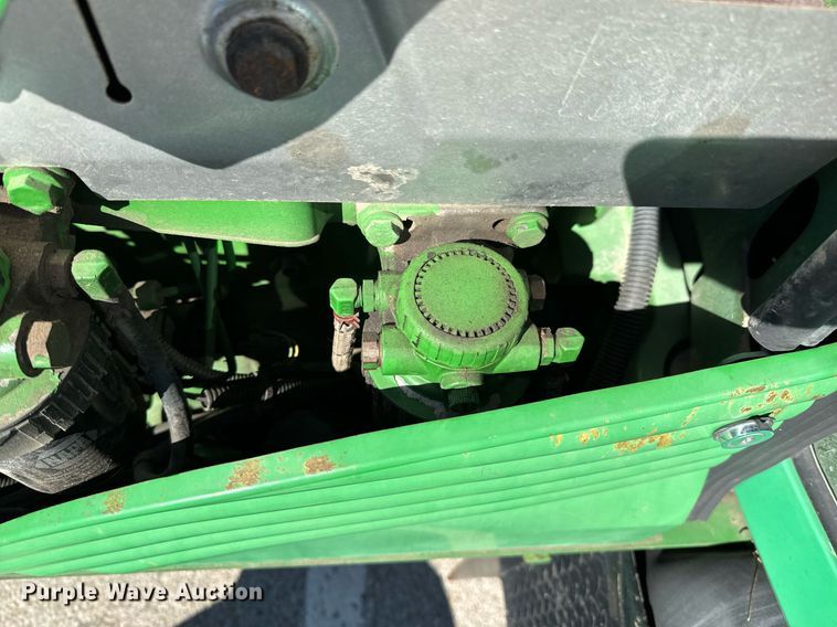 image for item OJ9517 2007 John Deere 6415 tractor