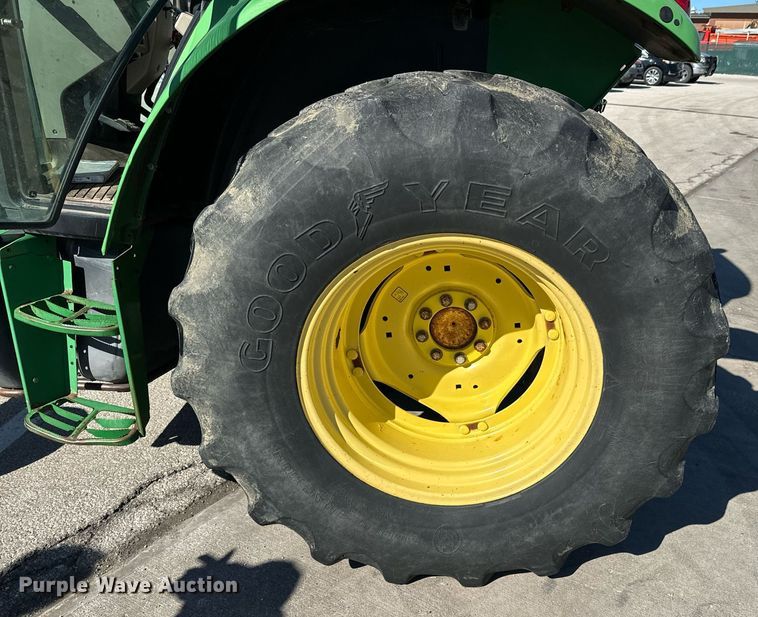image for item OJ9517 2007 John Deere 6415 tractor