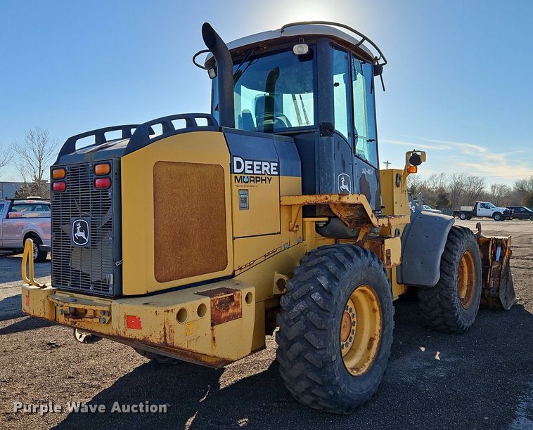 image for item OJ9524 2005 John Deere 444J wheel loader