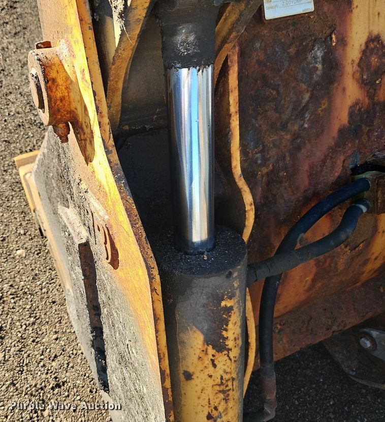 image for item OJ9524 2005 John Deere 444J wheel loader