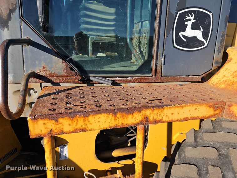 image for item OJ9524 2005 John Deere 444J wheel loader