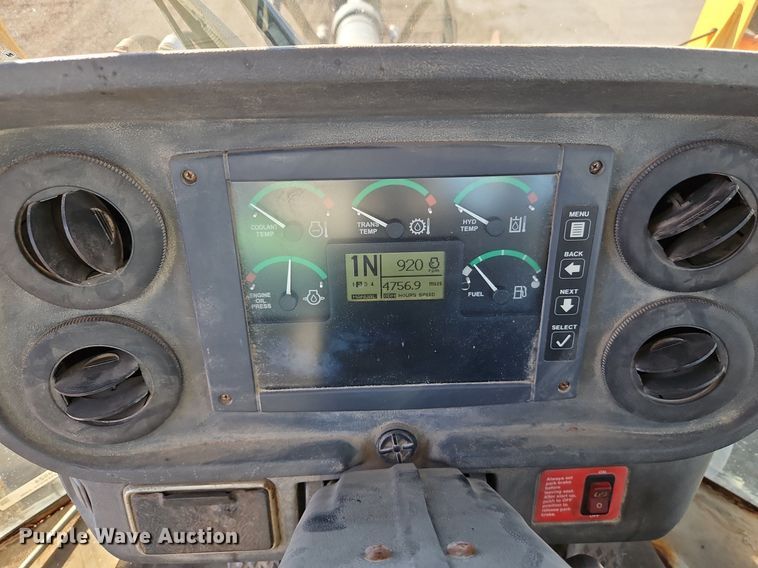 image for item OJ9524 2005 John Deere 444J wheel loader