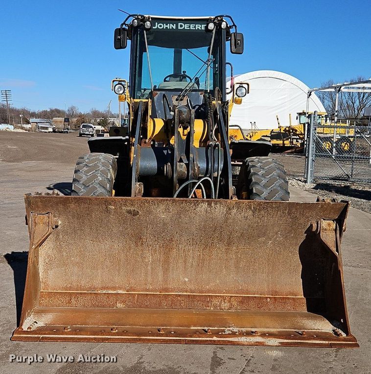 image for item OJ9525 2007 John Deere 444J wheel loader