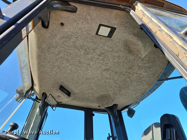 image for item OJ9525 2007 John Deere 444J wheel loader