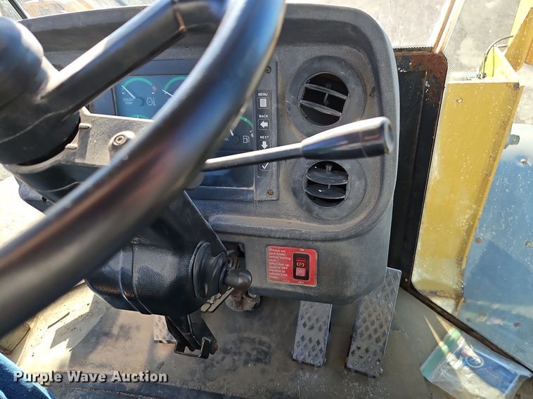 image for item OJ9525 2007 John Deere 444J wheel loader